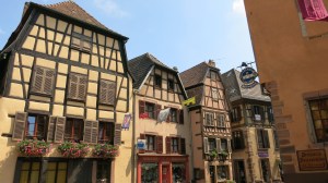 Típicas casas de la zona