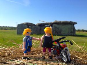 En el dolmen de La Magdeleine