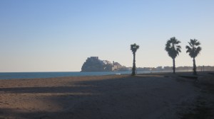 Peñíscola a lo lejos