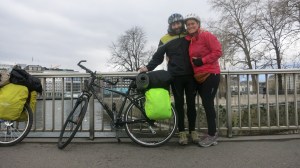 Posando junto al lago Leman