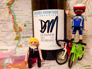 Degustando el vino de Crozes Hermitage