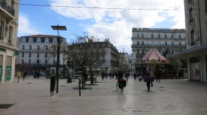 Calle con Tiovivo en Valence